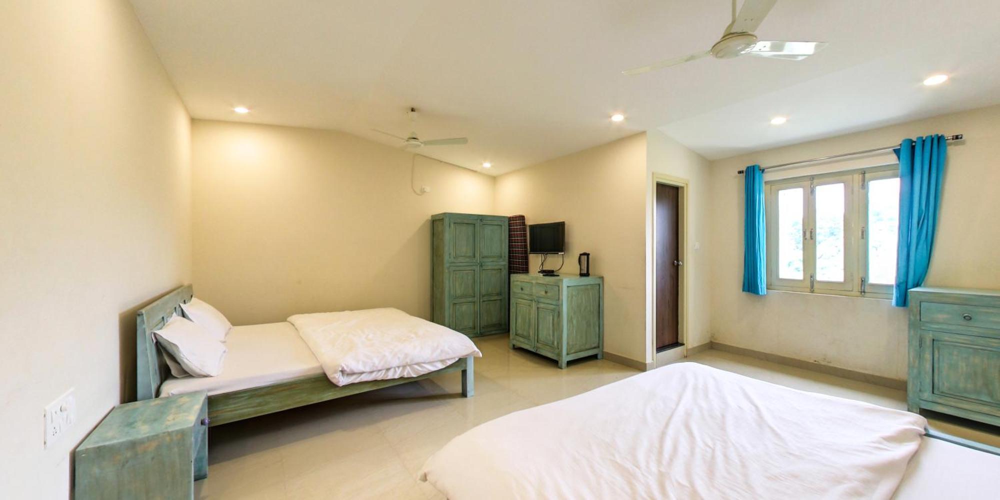 Shikhar Bunglow - A Stunning Valley View Bungalow In Mount Abu Bed and Breakfast Buitenkant foto